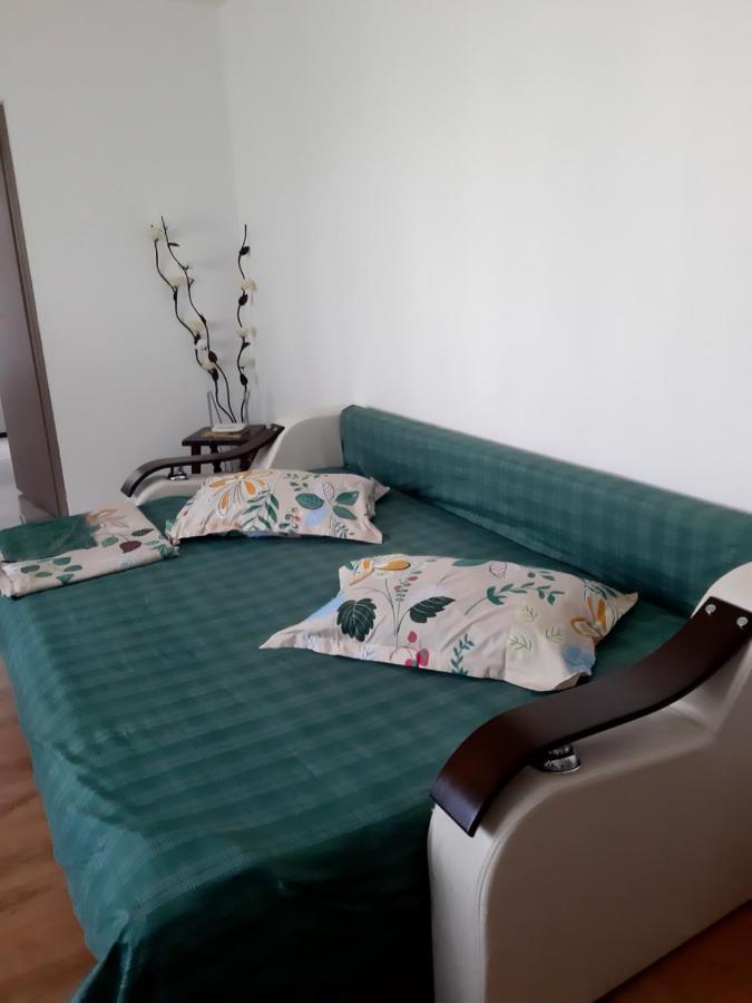 Apartament Laura Orşova Exterior foto