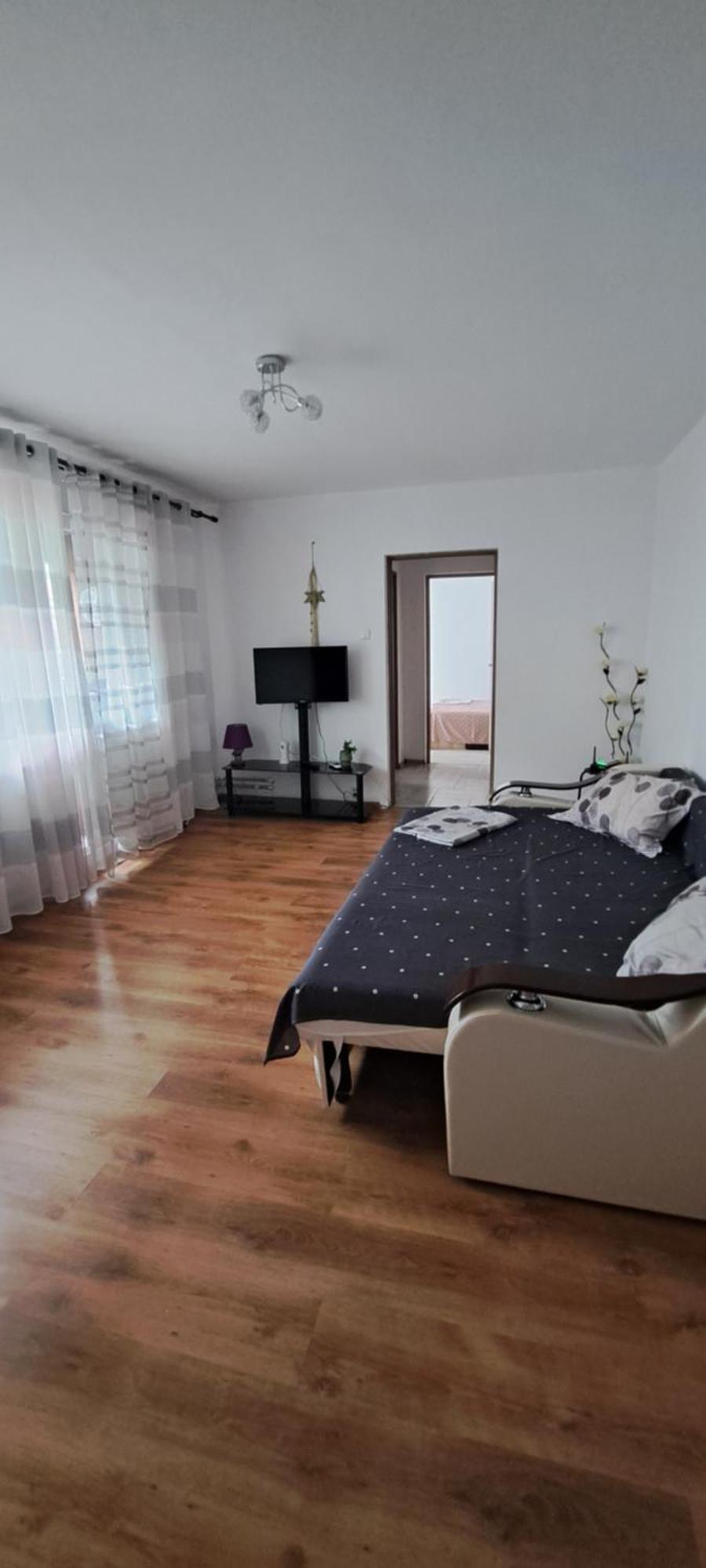 Apartament Laura Orşova Exterior foto